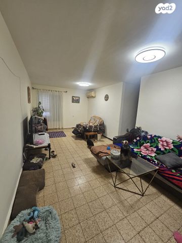 קרית שרת מערב