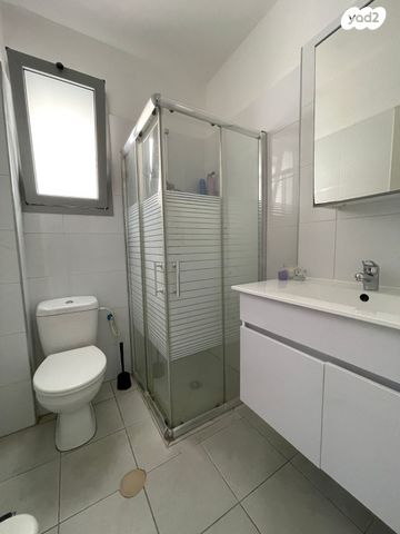 גג/ פנטהאוז, החותרים, טירת כרמל