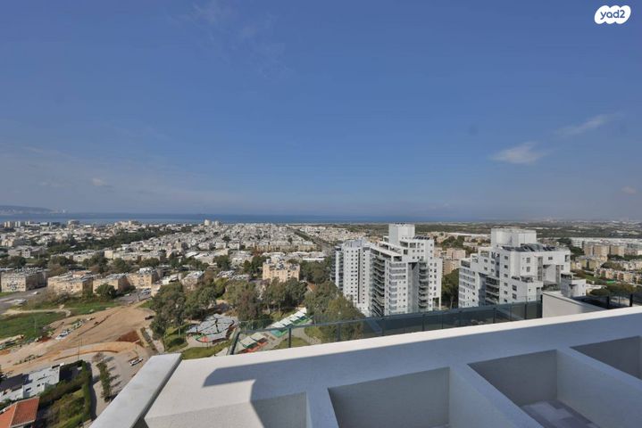 גג/ פנטהאוז, נעמי שמר, גלי ים, קרית ים