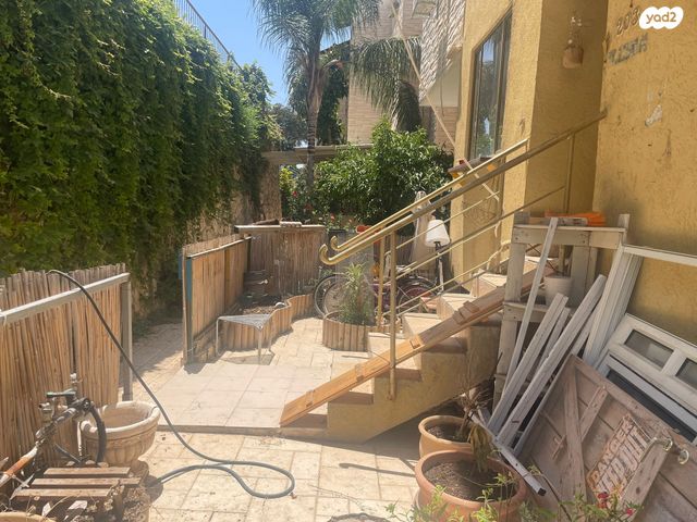 בית פרטי/ קוטג', הארזים, גבעת שרת, בית שמש