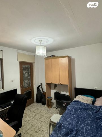 דירת גן, דב סדן, פסגת זאב, ירושלים