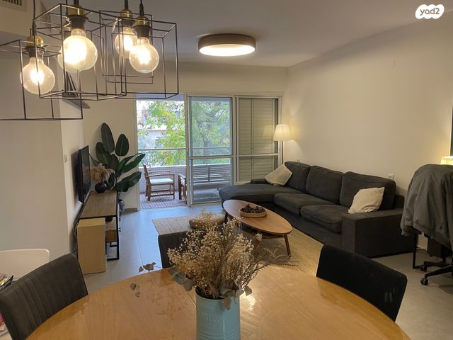 דירה, חוחית, גני השרון, כפר סבא