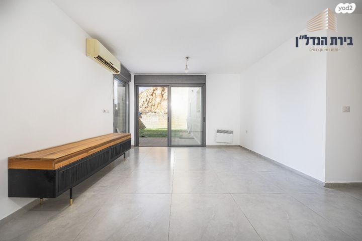 דירת גן, אבנר חי שאקי, גילה, ירושלים