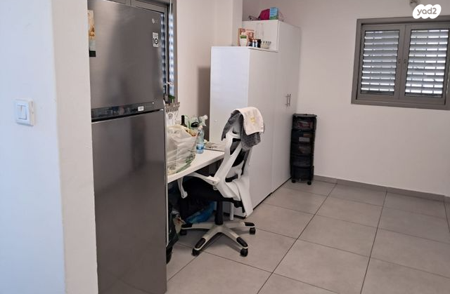 דירה, דב הוז, בני ברק