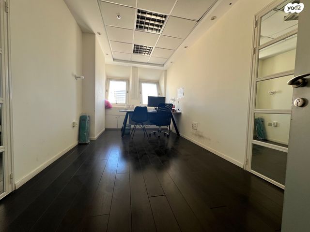 משרדים, המרד, נווה צדק, תל אביב יפו