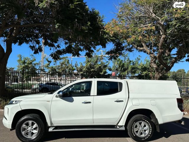 מיצובישי טרייטון / L200