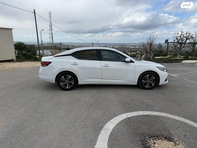 ניסאן סנטרה