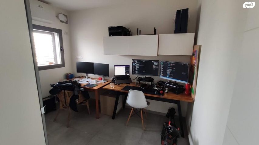 דירה, דרך בן גוריון, שכונת הלל, רמת גן