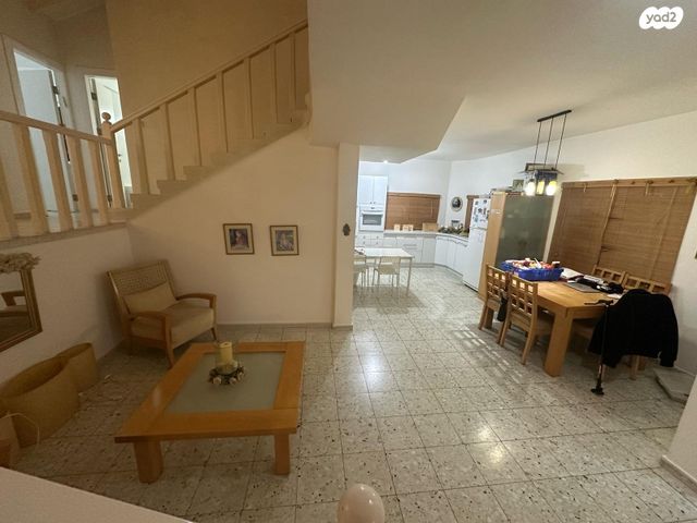 בית פרטי/ קוטג', נורית, נווה אילן - אזרחי, יבנה