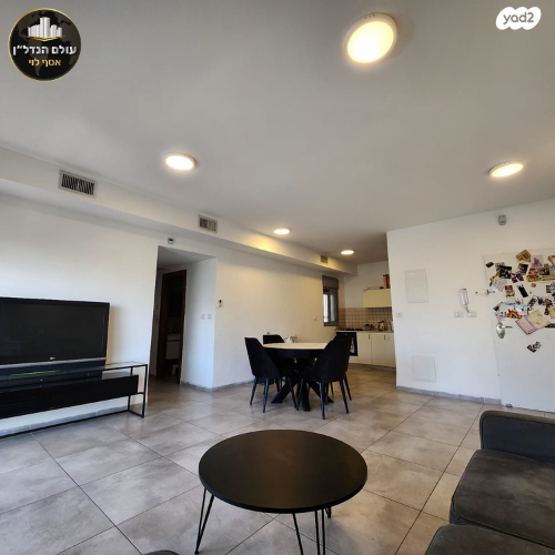 דירה, שרת, שז"ר / דקר, טירת כרמל