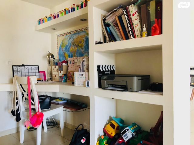 דירה, שמעון בן צבי, שטח 9, גבעתיים