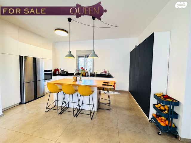 דירת גן, נווה זמר, רעננה