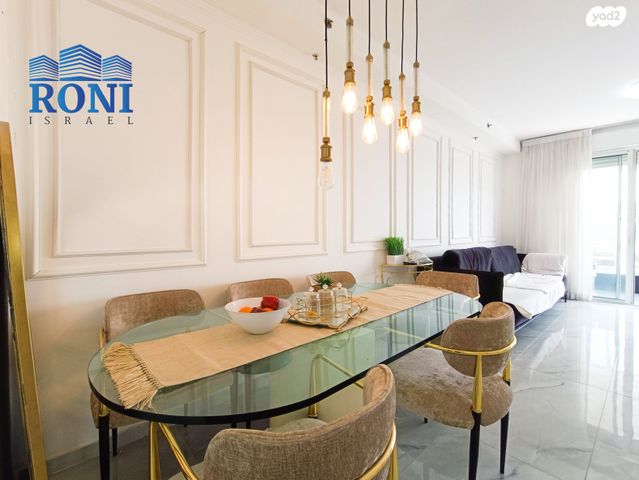 גג/ פנטהאוז, האורגים, הנביאים, בת ים