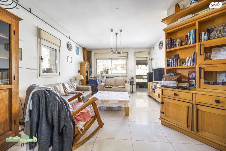 דירה, כתריאל טחורש, בית הכרם, רמת בית הכרם, ירושלים