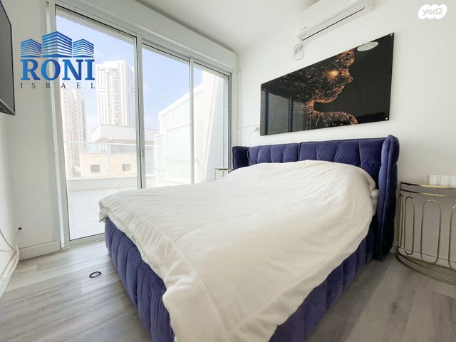 גג/ פנטהאוז, האורגים, הנביאים, בת ים