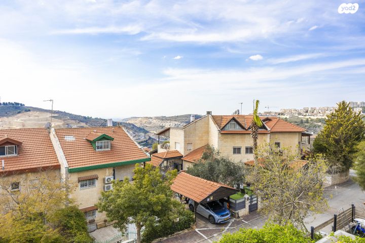 בית פרטי/ קוטג', קרית יערים, גבעת זאב