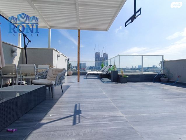 גג/ פנטהאוז, האורגים, הנביאים, בת ים