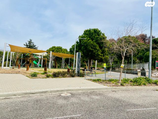 דירה, נחל דן, רמת נבון . הר כרמי, כרמיאל