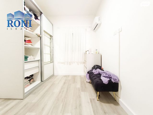 גג/ פנטהאוז, האורגים, הנביאים, בת ים