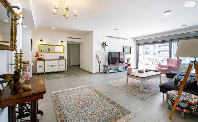 דירה, מתחם 1200, הוד השרון