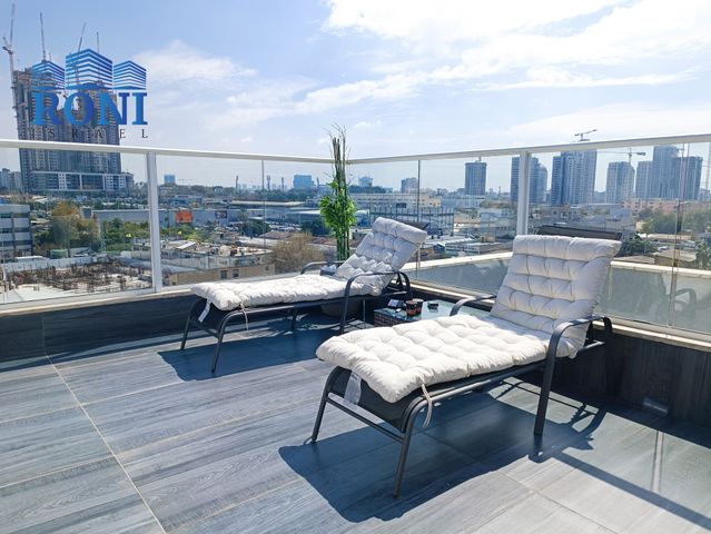 גג/ פנטהאוז, האורגים, הנביאים, בת ים