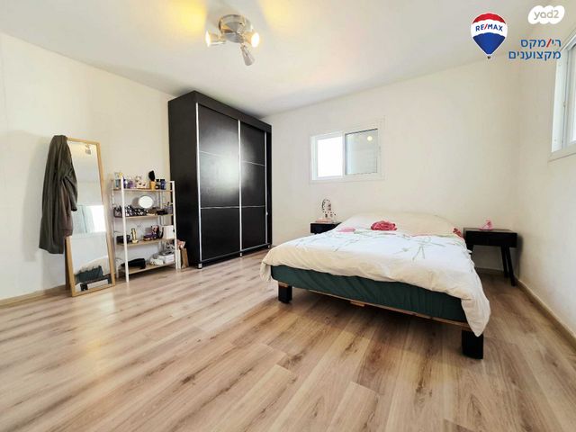 בית פרטי/ קוטג', חומה ומגדל 3, בית אליעזר, חדרה