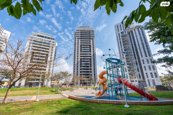 דירה, הדודאים, עין הים, חדרה