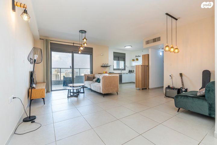 דירה, הדודאים, עין הים, חדרה