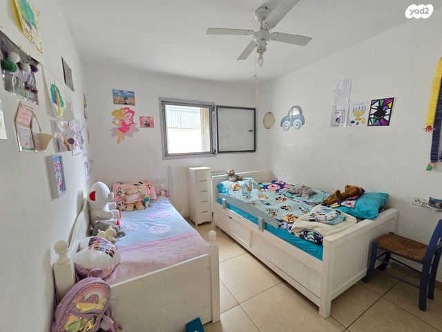 דירה, אליהו קורן, חומת שמואל, הר חומה, ירושלים