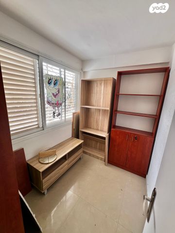 דירה, שדרות יגאל אלון 86, בסט, דימונה