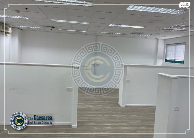 משרדים, קיסריה