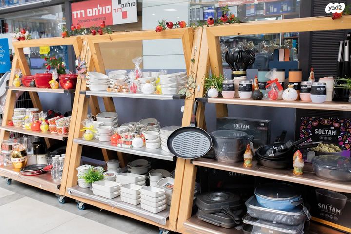 חנויות/ שטח מסחרי, שיאון, קצרין