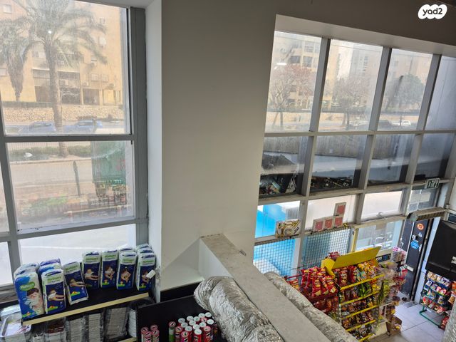 חנויות/ שטח מסחרי, שדרות ירושלים, הקריה מע"ר, אשדוד