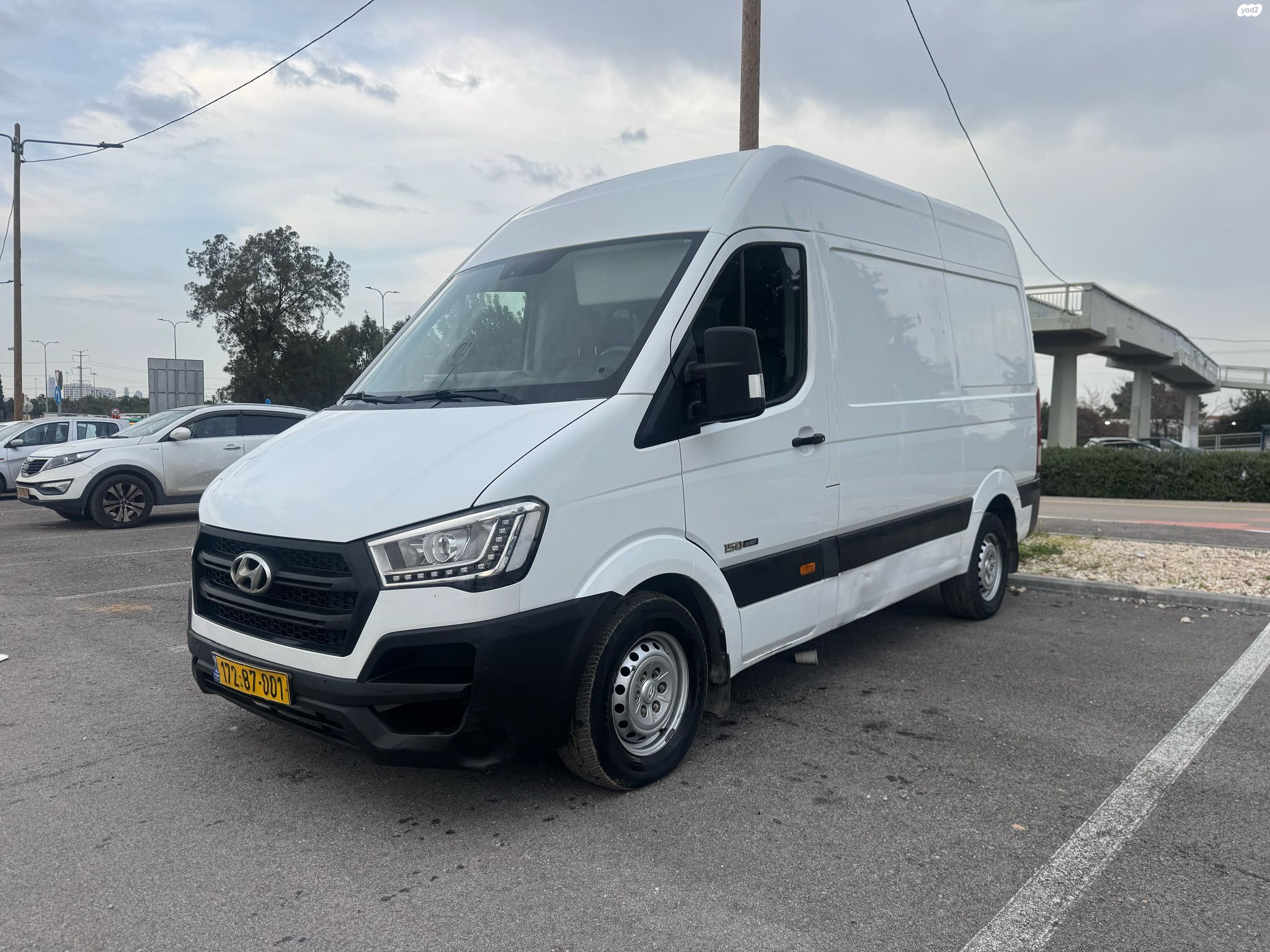 מודעת רכב יונדאי H350
