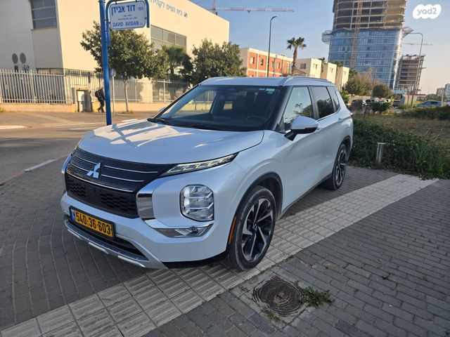 מודעת רכב מיצובישי אאוטלנדר