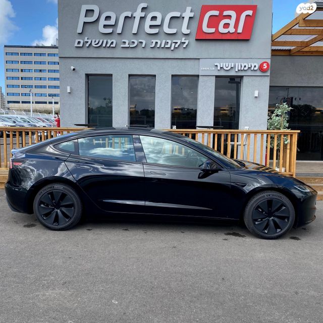 טסלה מודל 3