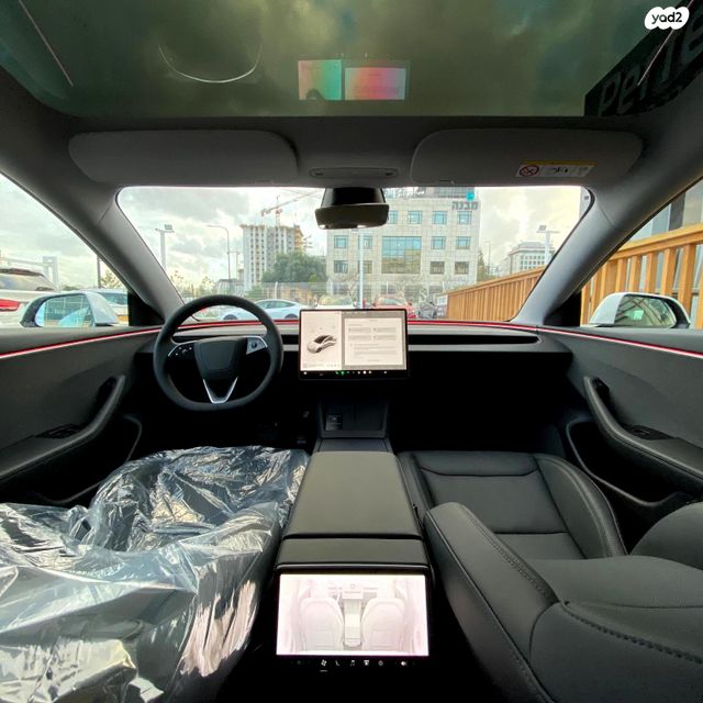 טסלה מודל 3