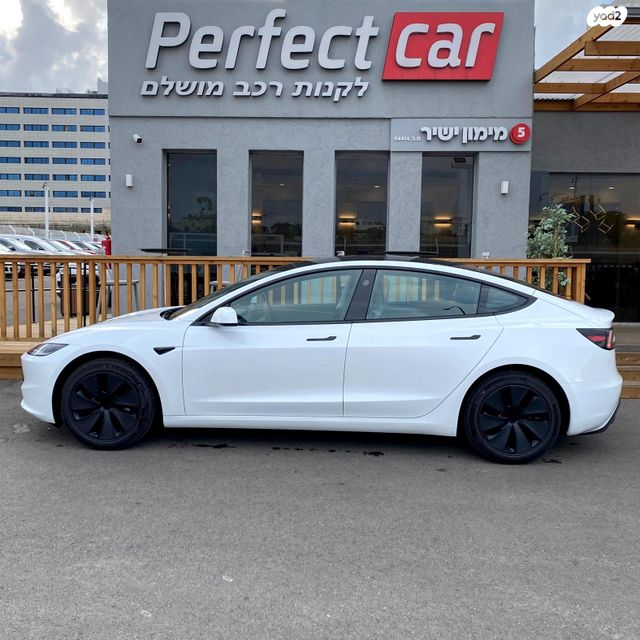מודעת רכב טסלה מודל 3 2