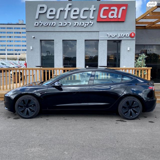 טסלה מודל 3