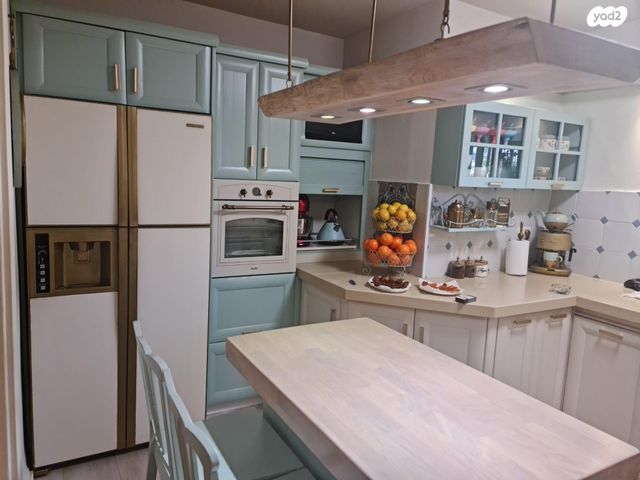 דירה, אוסישקין 36, אברמוביץ', ראשון לציון