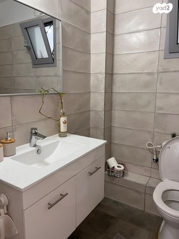 דירה, שקמה 1, בית דגן, בית דגן