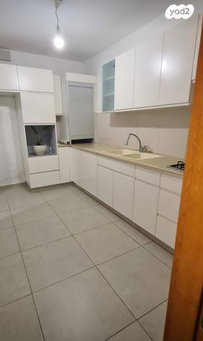 דירה, האצ"ל 11, רובע א', אשדוד