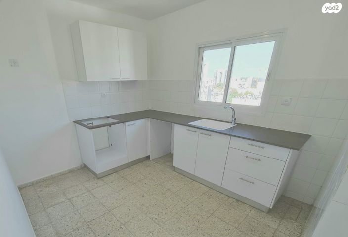 דופלקס, חטיבת הנח"ל 5, חדרה