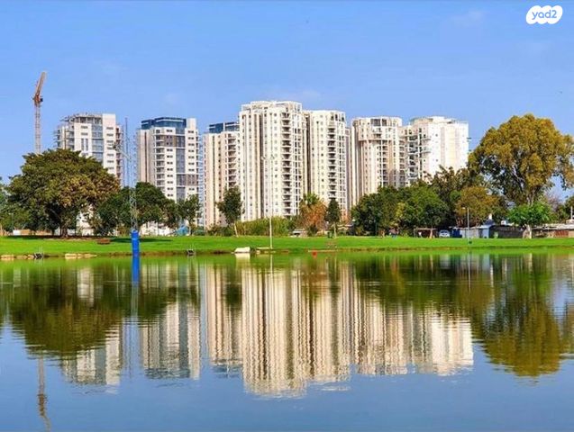 גג/ פנטהאוז, פרופסור ישעיהו ליבוביץ 22, עזרא, הארגזים, תל אביב יפו