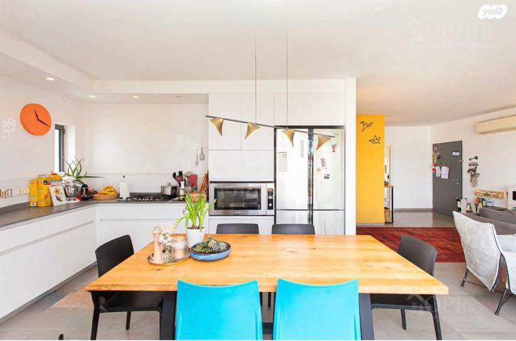 דירה, מרכז הכרמל, חיפה