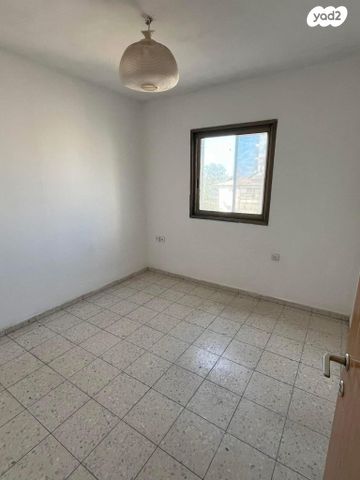 דירה, מרכז, הרצליה