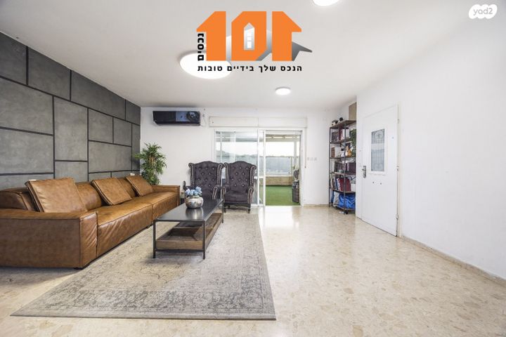 גג/ פנטהאוז, רפאל דה לה פרגולה, גילה, ירושלים