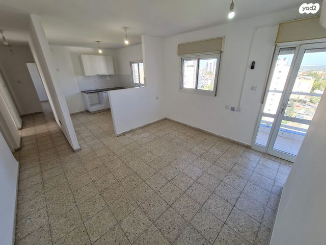 דופלקס, חטיבת הנח"ל 5, חדרה