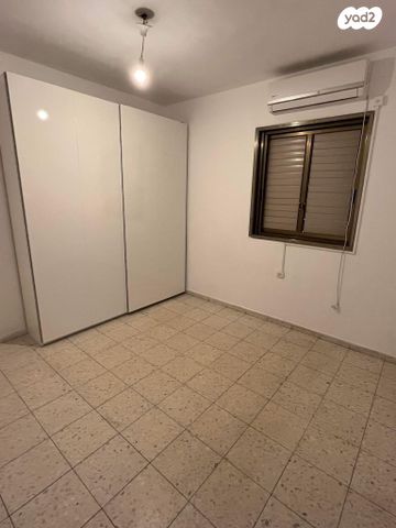 דירה, מרכז, הרצליה