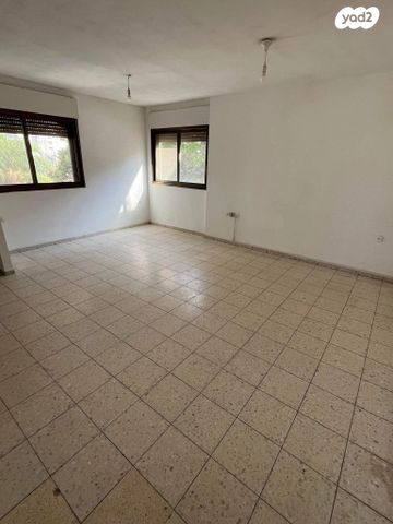 דירה, מרכז, הרצליה